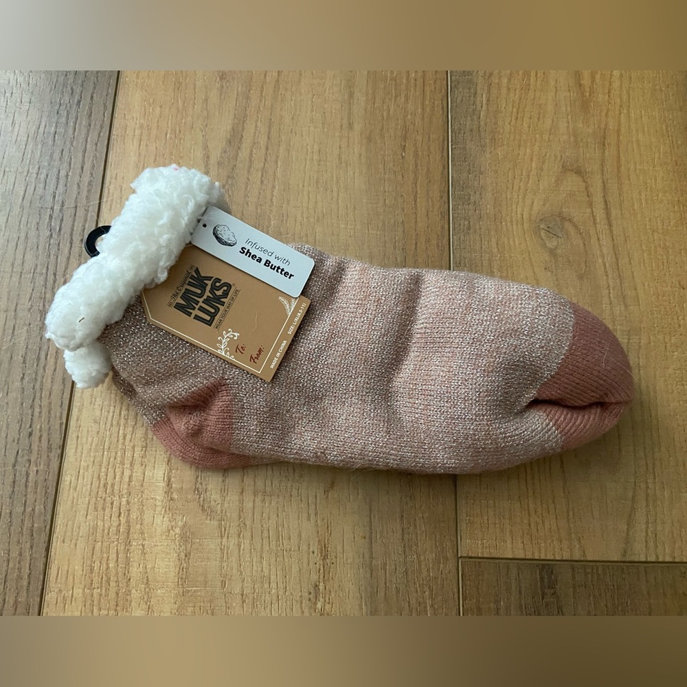 Womens-NWT-MUK LUKS Slipper Socks